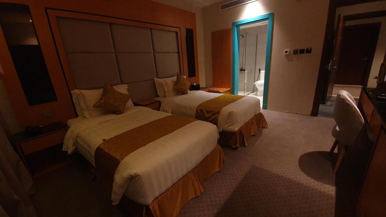 Al Rayyan Tower Hotel เจดดาห์ ภายนอก รูปภาพ